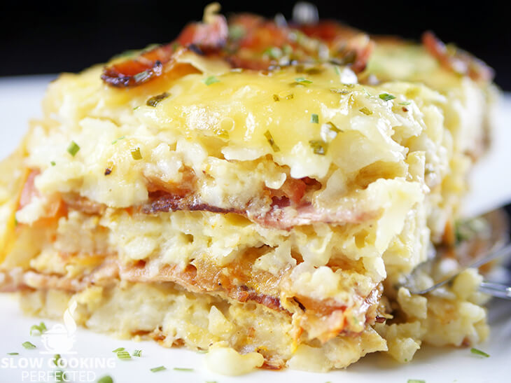 Slow Cooker Farmers Breakfast Casserole - The Magical Slow Cooker