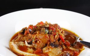Featured image for Slow Cooker Chicken Cacciatore