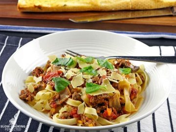 Slow Cooker Bolognese Sauce - Slow Cooking Perfected