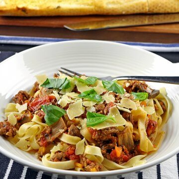 Slow Cooker Bolognese Sauce
