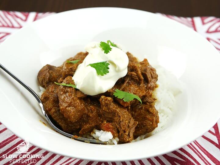 Lamb Rogan Josh with rice and yogurt