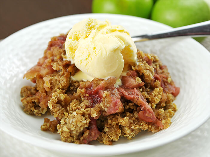 Slow Cooker Apple And Rhubarb Crisp Slow Cooking Perfected 3060