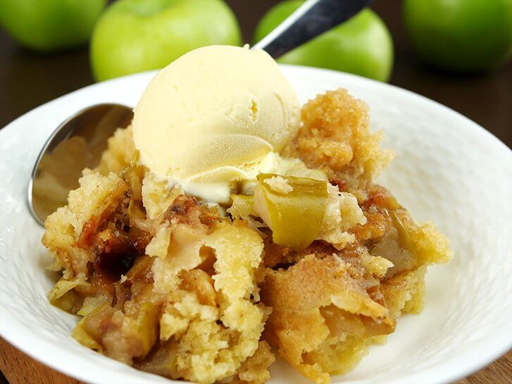 Slow Cooker Apple Cobbler - Slow Cooking Perfected