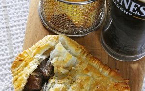 Slow Cooker Beef and Guinness Pie