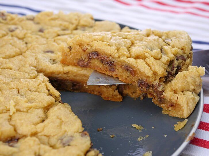 Slow Cooker Cookie