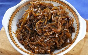 Slow Cooker Caramelized Onions