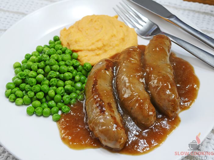 Slow Cooker Sausages and Onion Gravy