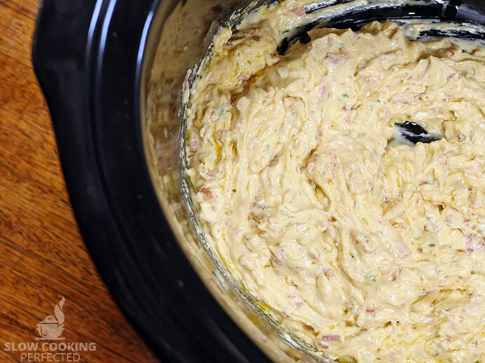 Cheesy Bacon Dip in the Slow Cooker