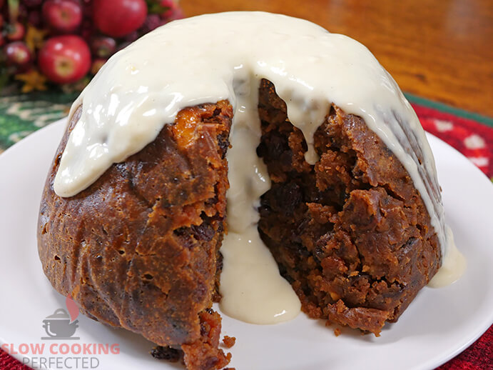 Steamed Christmas Pudding with Custard