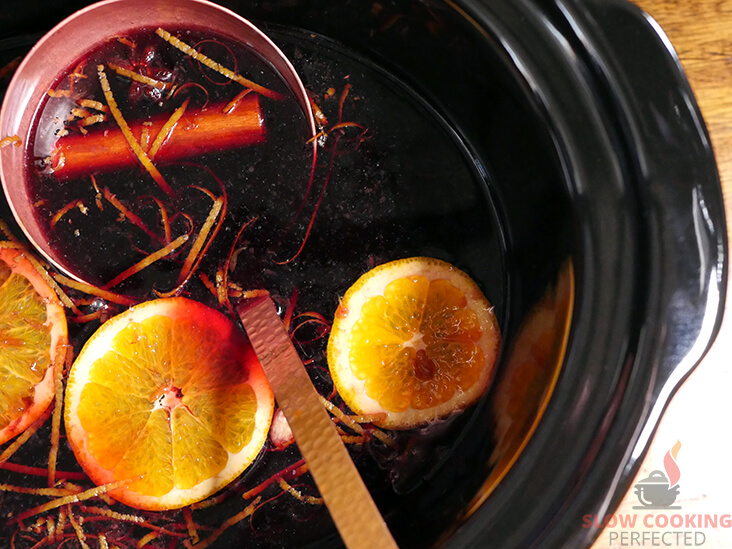 Mulled Wine in the Slow Cooker