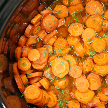 Slow Cooker Glazed Carrots